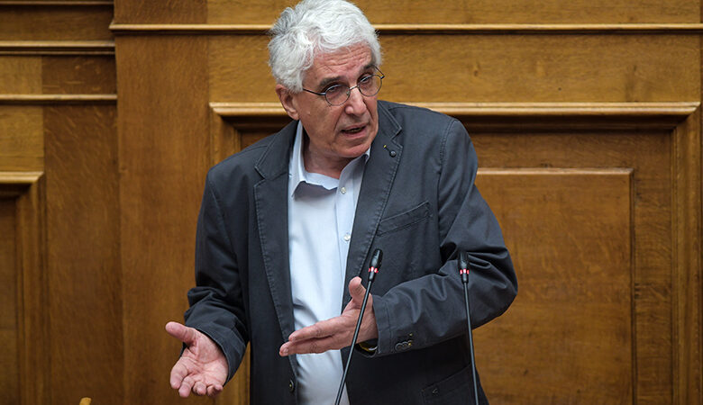 Παρασκευόπουλος: Διαστρεβλώθηκε το μήνυμα για να πλήξουν εμένα και τον ΣΥΡΙΖΑ