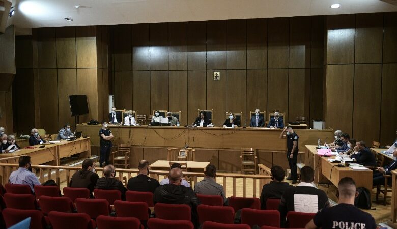 Δίκη Χρυσής Αυγής: Τη Δευτέρα η απόφαση του δικαστηρίου για τα ελαφρυντικά – Ποιες ποινές προβλέπονται