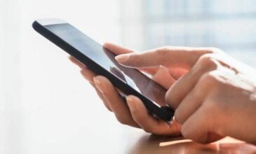 Περισσότεροι από 300.000 φορολογούμενοι έχουν «κατεβάσει» στο κινητό τους το myAADEapp