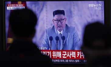 Με δάκρυα ο Κιμ Γιονγκ Ουν ευχαρίστησε τα στρατεύματα της Βόρειας Κορέας