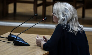 Δίκη Χρυσής Αυγής: «Η Ελένη Ζαρούλια υπέστη τον πιο σκληρό δικονομικό καταναγκασμό, επισκεπτόταν μόνο τον σύζυγό της και το φαρμακείο»