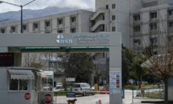 Στη ΜΕΘ νοσηλεύεται μία 14χρονη που έπεσε από βυτιοφόρο