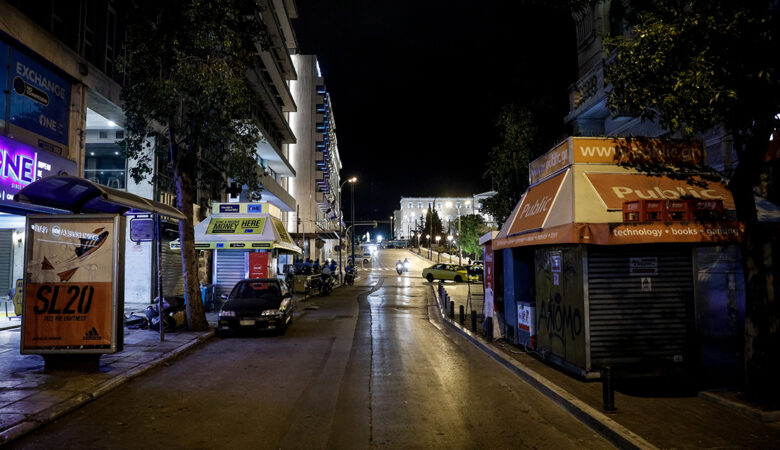 Κορονοϊός: Σε ποιες περιοχές θα εφαρμοστεί η απαγόρευση κυκλοφορίας και η γενική χρήση μάσκας