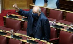 Βούτσης: Βρισκόμαστε μπροστά σε μια επιχείρηση ιστορικού αναθεωρητισμού για να αποκρυβούν οι ευθύνες