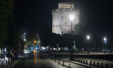 Κορονοϊός: Μπροστά στην απειλή του «κόκκινου συναγερμού» η Θεσσαλονίκη