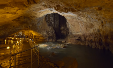Σπήλαιο των Πηγών Αγγίτη: Το ποτάμι που ρέει κάτω από τη γη