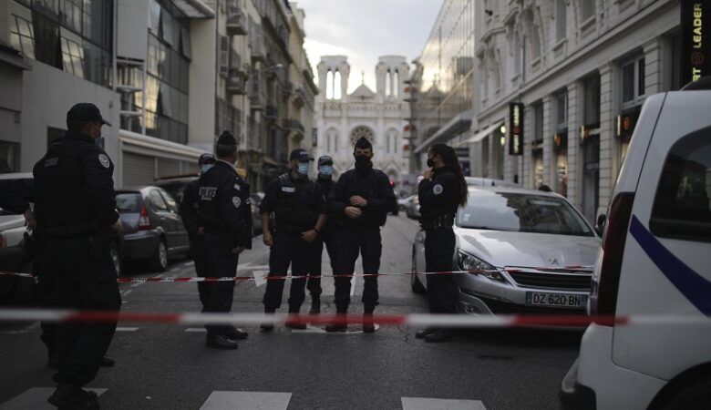 Τυνήσιος ο μακελάρης της Νίκαιας – Έφθασε στη Γαλλία μέσω Ιταλίας
