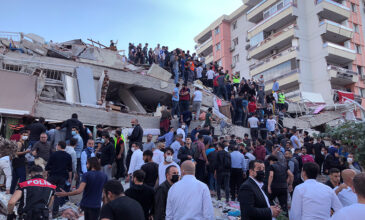Τραγωδία στην Τουρκία: 4 νεκροί και 120 τραυματίες από τον ισχυρό σεισμό