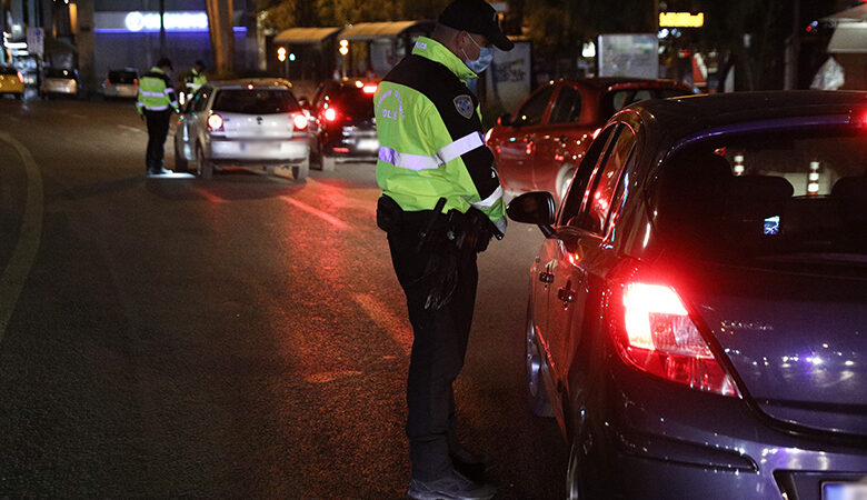 Κορονοϊός: Δεκαοκτώ συλλήψεις και εκατοντάδες πρόστιμα για παραβίαση των μέτρων