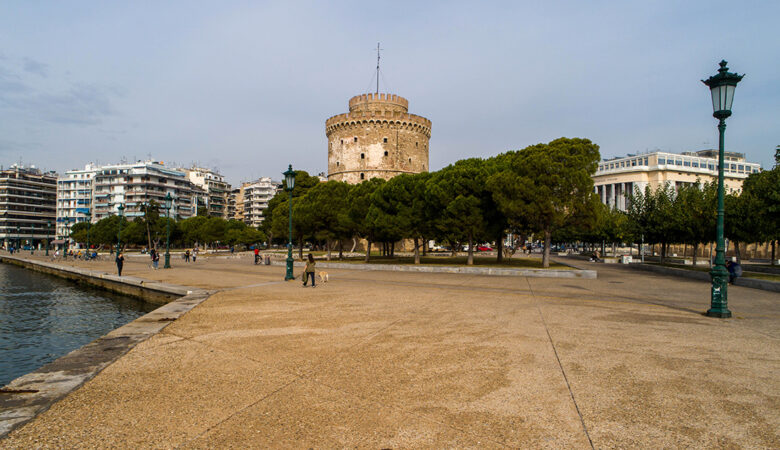 Κορονοϊός: «Βράζει» η Θεσσαλονίκη με 595 κρούσματα- Αύξηση σε Ροδόπη, Λάρισα, Πέλλα