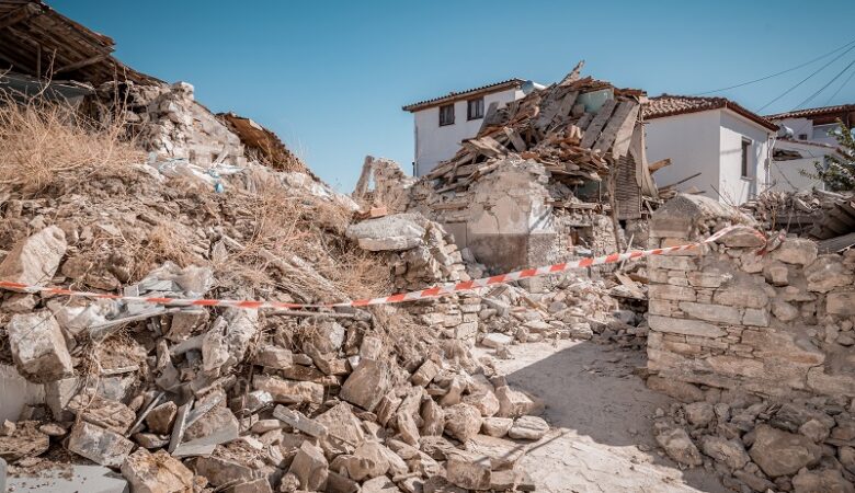 Σεισμός στη Σάμο: Προσωρινά ακατάλληλα ένα στα τέσσερα σχολικά κτίρια