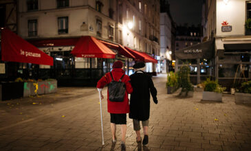 Κορονοϊός: Το Παρίσι απαγορεύει βραδινές υπηρεσίες delivery και takeaway