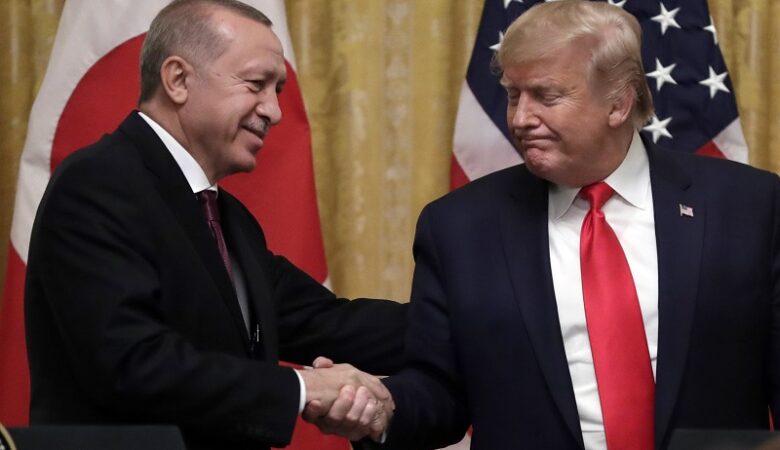 Ο Ερντογάν ευχαρίστησε τον Τραμπ για τη «θερμή φιλία» του