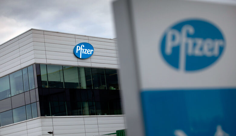 Ο Κυριάκος Μητσοτάκης εγκαινιάζει τα γραφεία του κέντρου ψηφιακής καινοτομίας της Pfizer