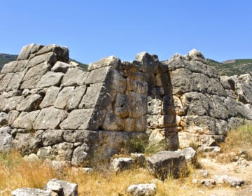 Ένα από τα παράξενα αξιοθέατα της Ελλάδας και η ιστορία του