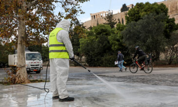 Κορονοϊός: «Σαρώνει» ο ιός σε Αττική και Θεσσαλονίκη- Πλησίασε τα 200 κρούσματα η Λάρισα