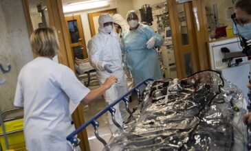 Κορονοϊός: Ελλείψει νοσηλευτών οι ασυμπτωματικοί θα συνεχίζουν να εργάζονται στη Γερμανία