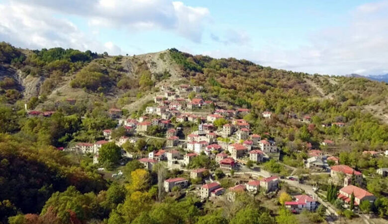 Καλλονή: Ο παραδοσιακός οικισμός στα Γρεβενά με την μοναδική ομορφιά