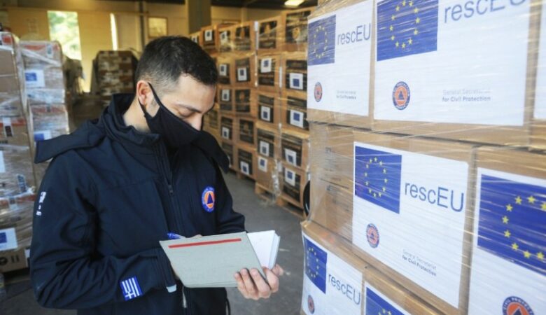 Κορονοϊός: Η Ελλάδα στέλνει 500.000 ιατρικά γάντια στη Γαλλία