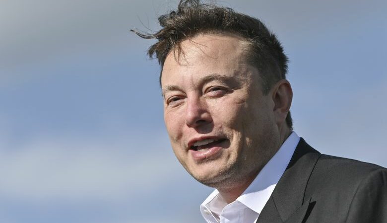 Ο Έλον Μασκ πούλησε μετοχές της Tesla ύψους 7 δισ. δολαρίων