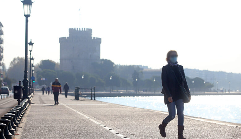 Κορονοϊός: Άγγιξε τα 600 κρούσματα η Θεσσαλονίκη- Τριψήφιος αριθμός σε Λάρισα και Σέρρες