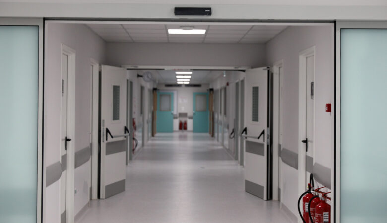 Συναγερμός στο Νοσοκομείο Διδυμοτείχου – Θετικοί στον κορονοϊό 40 εργαζόμενοι