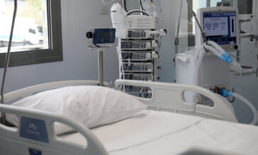 Κορονοϊός: Πνευμονική εμβολή υπέστη 60χρονος στην Πάτρα μετά τον εμβολιασμό του