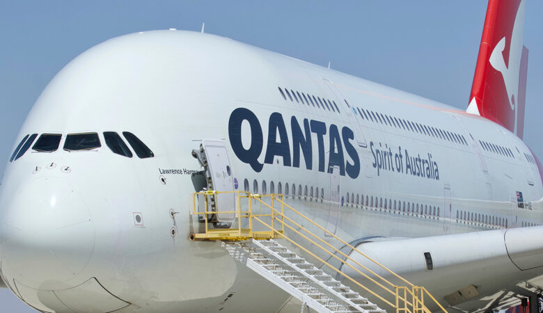 Qantas Airways: Υποχρεωτικό το εμβόλιο για να ταξιδέψεις