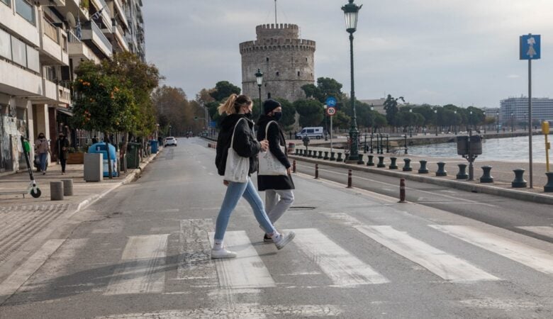 Θεσσαλονίκη: Σε αυξημένα επίπεδα διατηρείται το ιικό φορτίο στα λύματα