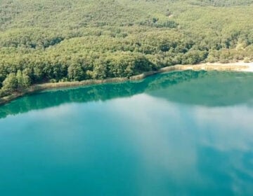 Η πανέμορφη αλλά άγνωστη λίμνη των θρύλων στην Ήπειρο