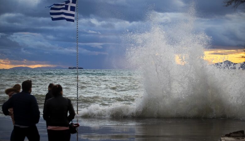 Βροχές, σποραδικές καταιγίδες και χιονοπτώσεις και την Παρασκευή