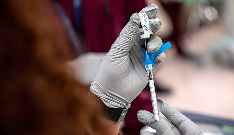 Κορονοϊός: Εμβόλιο κατά του ιού για ζώα αναπτύσσει η Ρωσία
