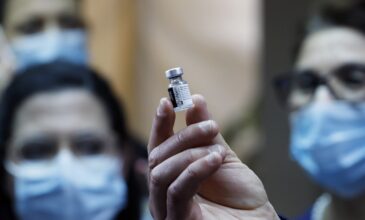 Κορονοϊός: Στόχος να ανοσοποιηθεί μέσω του εμβολιασμού το 70% του πληθυσμού