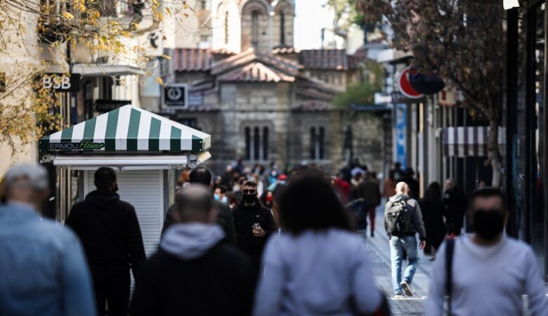 Γεωργιάδης: Στις αρχές του νέου έτους θα αποφασίσουμε για το άνοιγμα του λιανεμπορίου