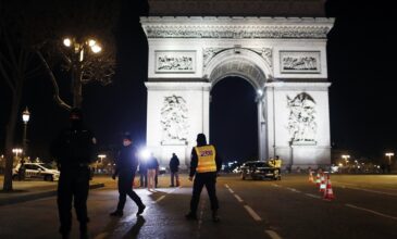 Koρονοϊός: Παράταση της απαγόρευσης κυκλοφορίας στη Γαλλία