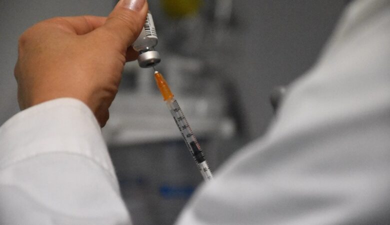 Ξεκινά η λειτουργία των πρώτων 144 εμβολιαστικών κέντρων των Κέντρων Υγείας