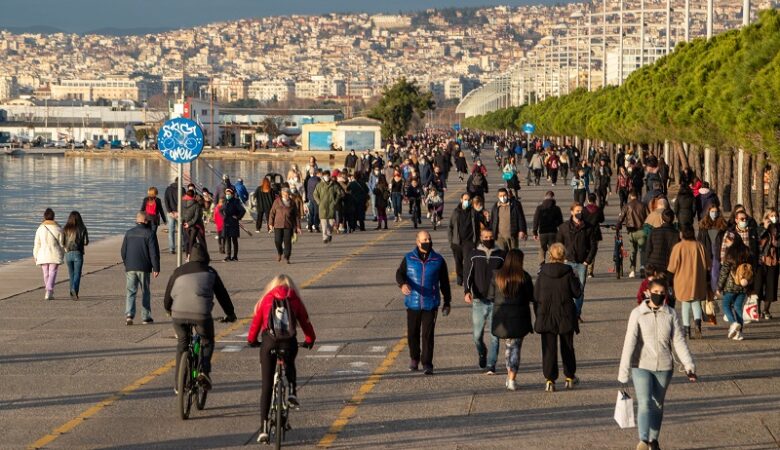 Κορονοϊός: Μήνυση κατά παντός υπευθύνου για την εξάπλωση του ιού στη Θεσσαλονίκη