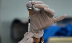 Έρευνα – Covid19: Πόσοι Έλληνες αρνούνται τα εμβόλια ή διστάζουν να τα κάνουν