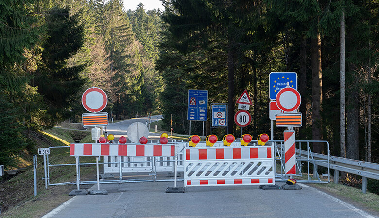 Κορονοϊός: Η Αυστρία κλείνει τις συνοριακές διαβάσεις με Τσεχία και Σλοβακία
