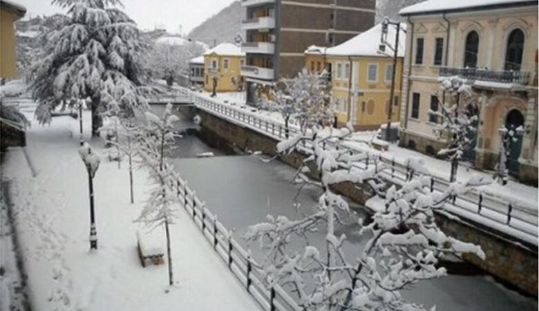 Κλειστά τα σχολεία λόγω της κακοκαιρίας την Παρασκευή στη Φλώρινα