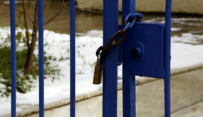 Κλειστές αύριο λόγω παγετού, όλες οι σχολικές μονάδες στη Δυτική Μακεδονία