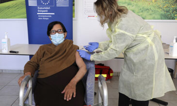 Κορονοϊός: Η Κύπρος εξασφάλισε επιπλέον μισό εκατ. δόσεις εμβολίων της Pfizer