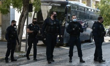 Εξαρθρώθηκε διεθνική εγκληματική οργάνωση διακίνησης μεταναστών