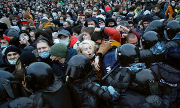 Πούτιν: Παράνομες και επικίνδυνες οι διαμαρτυρίες για την απελευθέρωση Ναβάλνι