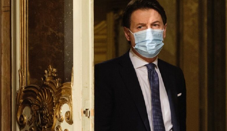 Κυβερνητική κρίση στην Ιταλία – Παραιτήθηκε ο Κόντε