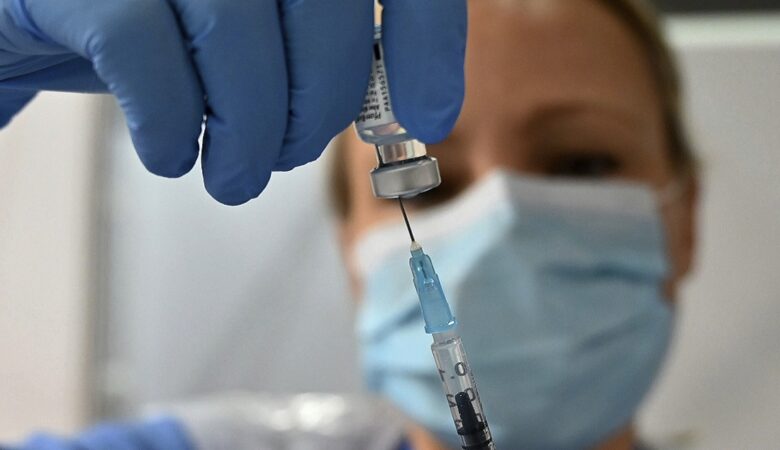 Pfizer-BioNTech: Αποτελεσματικό και στις βασικές μεταλλάξεις του κορονοϊού το εμβόλιο