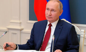 Πούτιν: Υπέγραψε την παράταση της συνθήκης New START