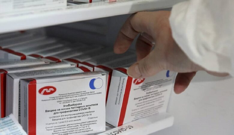 Κορονοϊός: Αποτελεσματικό και έναντι των μεταλλάξεων το δεύτερο ρωσικό εμβόλιο