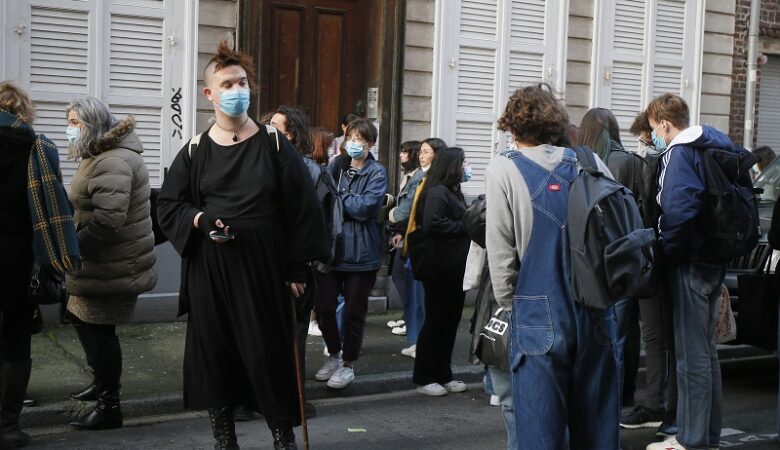 Κορονοϊός: Μόνο με χειρουργικές μάσκες οι μαθητές στα σχολεία στην Γαλλία