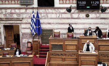 Νομοσχέδιο για την Παιδεία: Ενστάσεις και κόντρες στη Βουλή